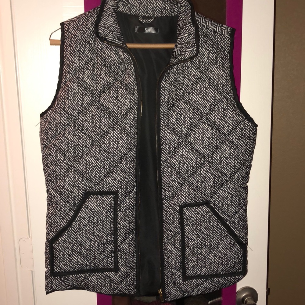 Black and White vest